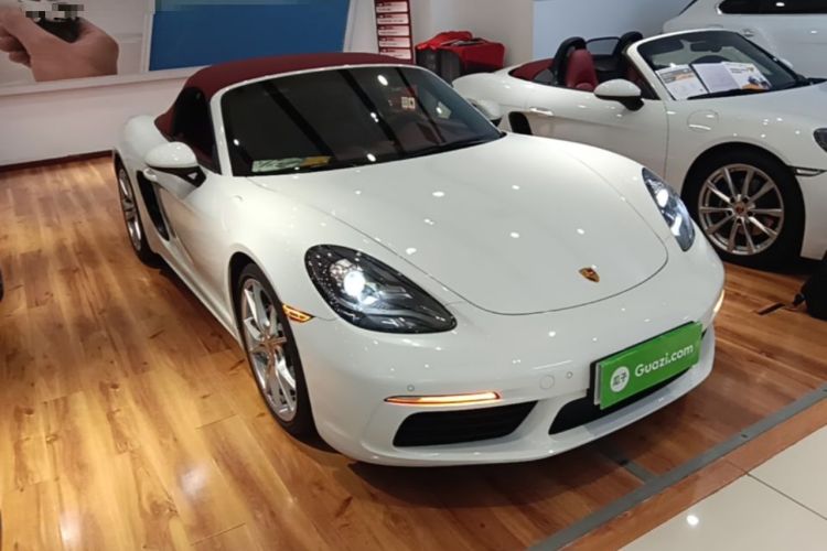 Porsche 718 2022 — 3