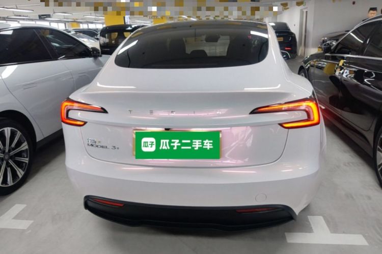 Tesla Model 3 2023 — 5