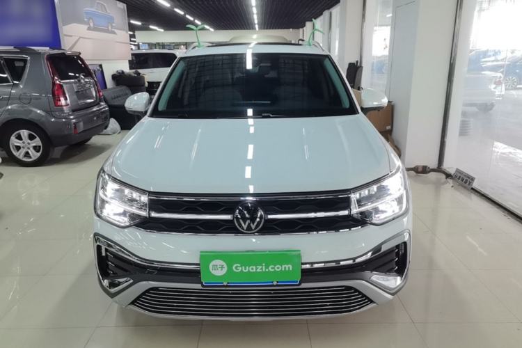 Volkswagen Tharu 2024 — 2