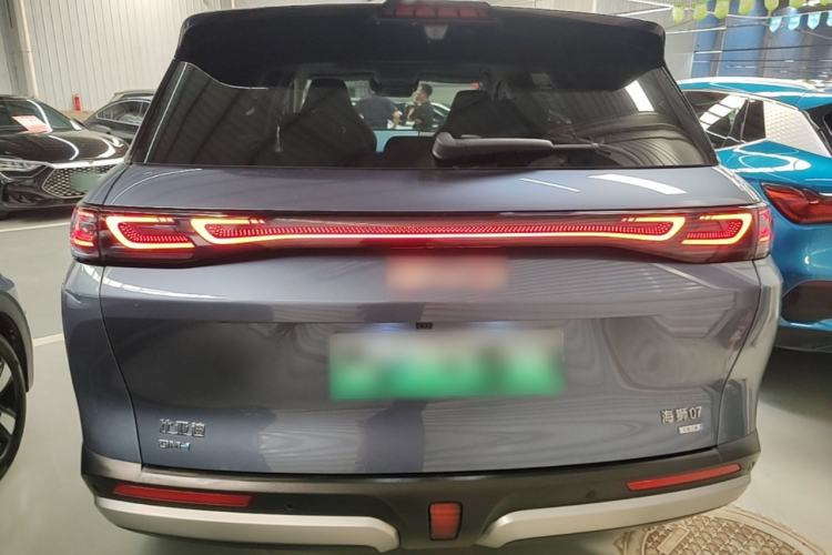 BYD Sealion 07 2025 — 5