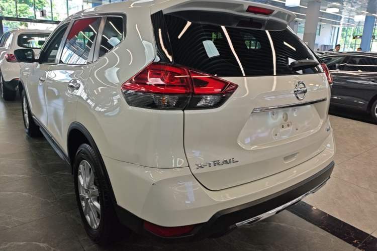 Nissan X-Trail 2023 — 4