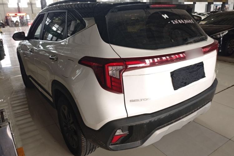 Kia Seltos 2023 — 4