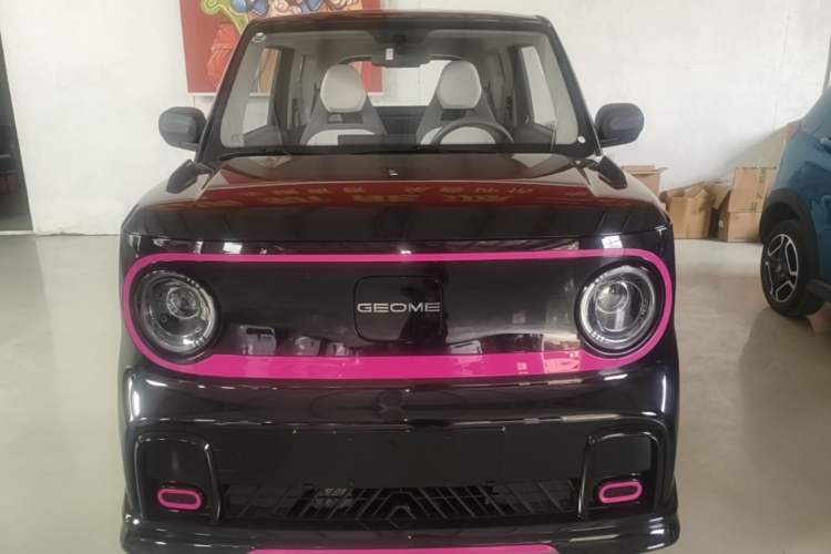Geely Galaxy Panda 2025 — 2