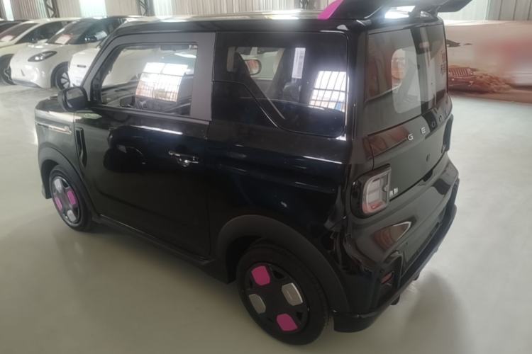 Geely Galaxy Panda 2025 — 4