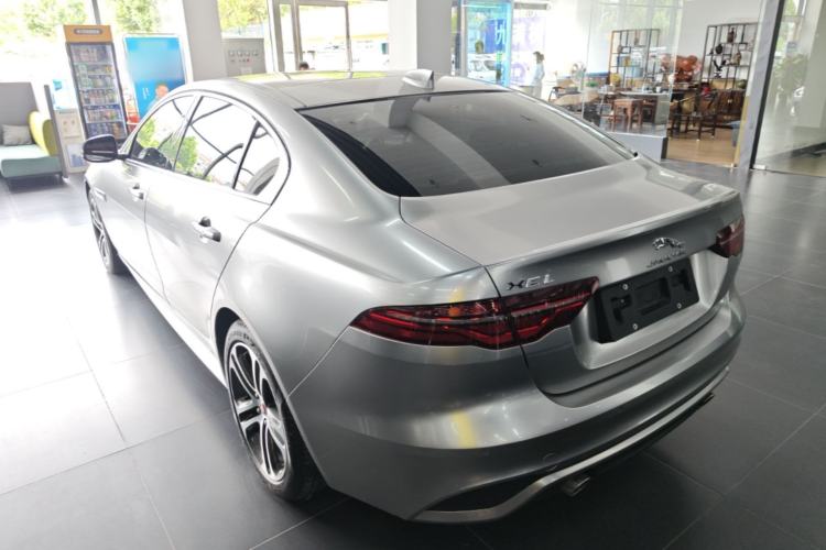 Jaguar XEL 2024 — 4