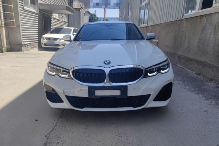 BMW 325Li 2021 — 2