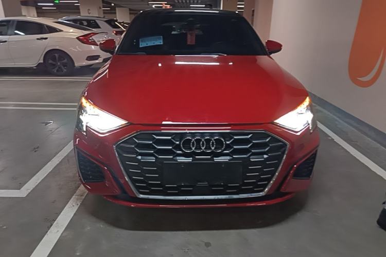 Audi A3 2021 — 2