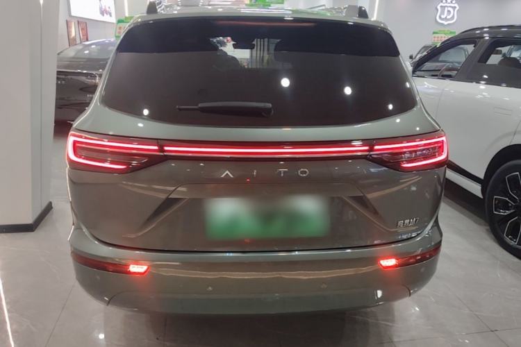 AITO M7 2024 — 5