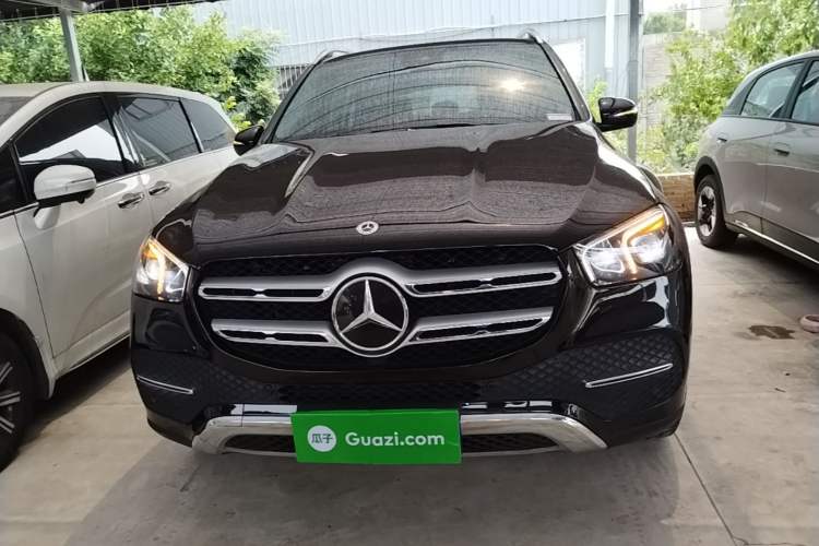 Mercedes-Benz GLE 350 2021 — 2