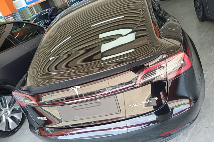Tesla Model 3 2022 — 5