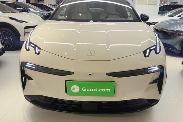 Zeekr Zeekr X 2025 — 2