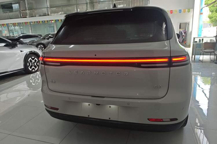 Leapmotor C10 2026 — 5