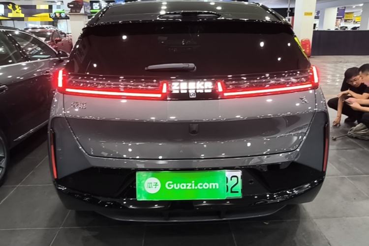 Zeekr X 2024 — 5