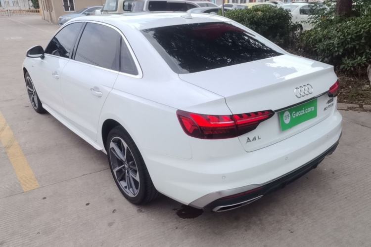 Audi A4 2020 — 4