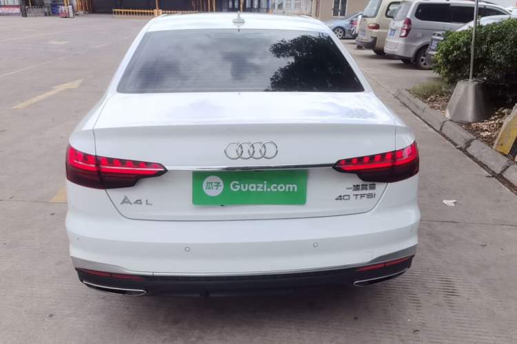 Audi A4 2020 — 5