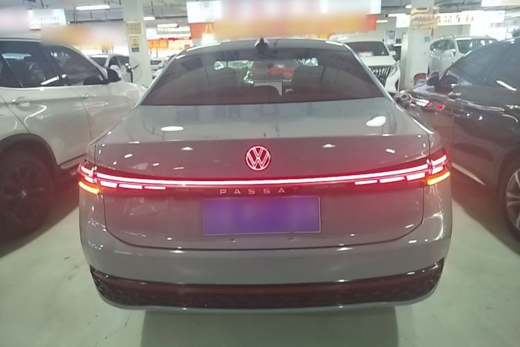 Volkswagen Passat 2026 — 5