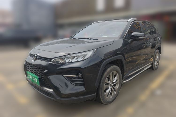 Toyota RAV4 2023 — фото 1