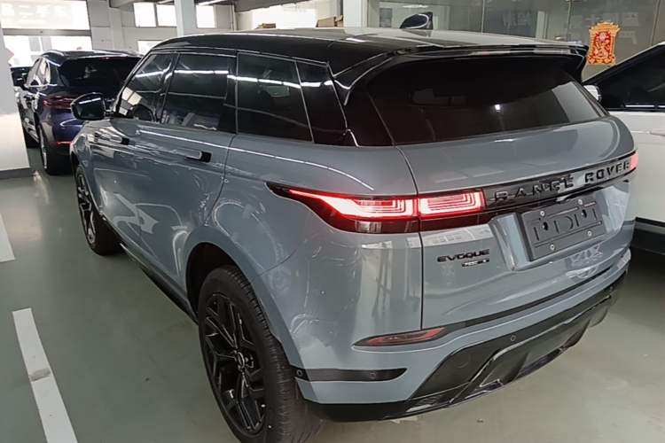 Land Rover Range Rover Evoque 2020 — фото 4