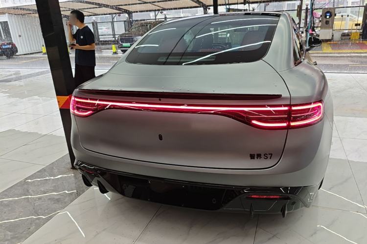 Luxeed S7 2025 — 5