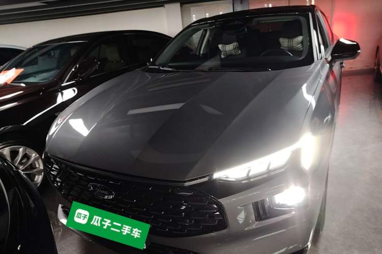 Ford Mondeo 2022 — 2