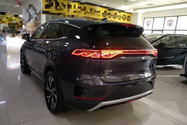 BYD Tang 2025 — 4