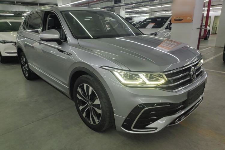 Volkswagen Tiguan L 2022 — фото 3