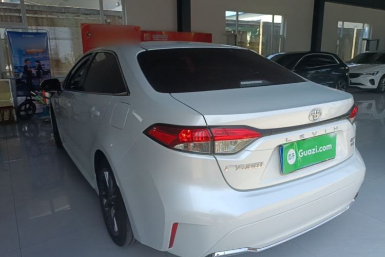 Toyota Corolla 2023 — 4