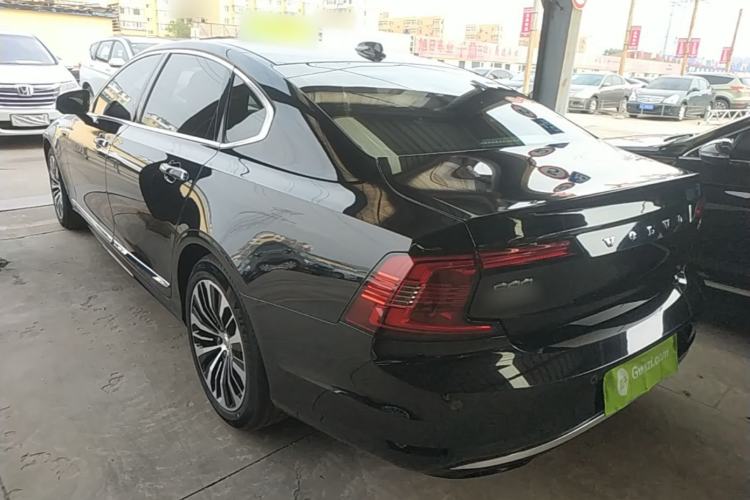 Volvo S90 2023 — 4