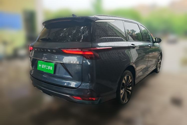 Wuling Victory 2020 — 4