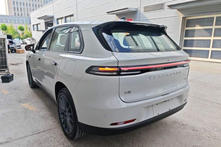 Leapmotor C10 2026 — 4