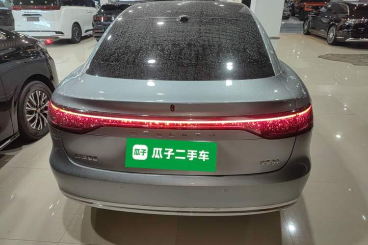 AITO Stelato S9 2026 — 5