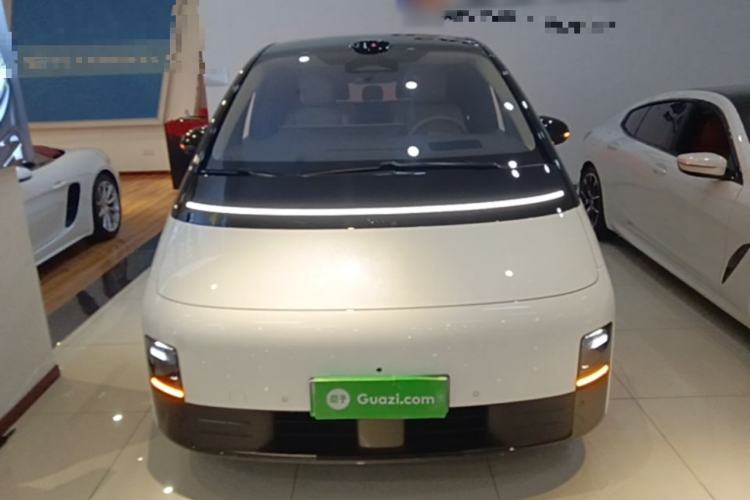 Li Auto MEGA 2025 — 2