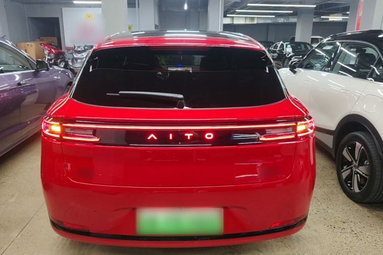 AITO M5 2025 — 5