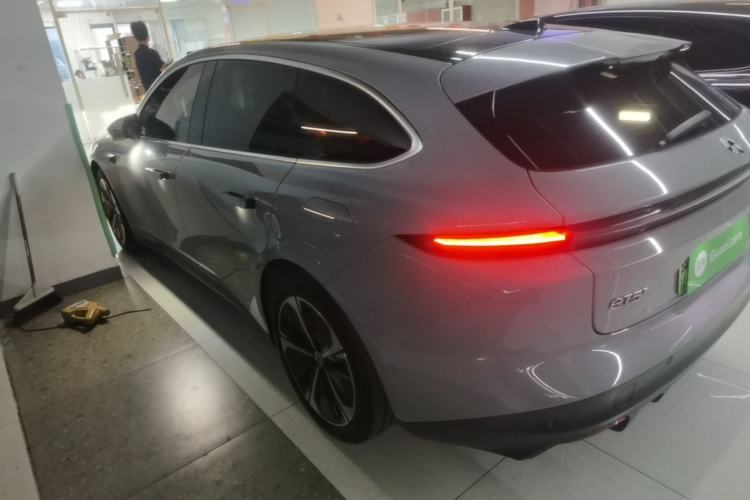 NIO ET5T 2024 — 4