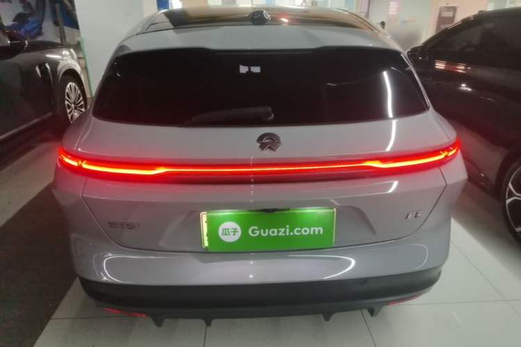 NIO ET5T 2024 — 5