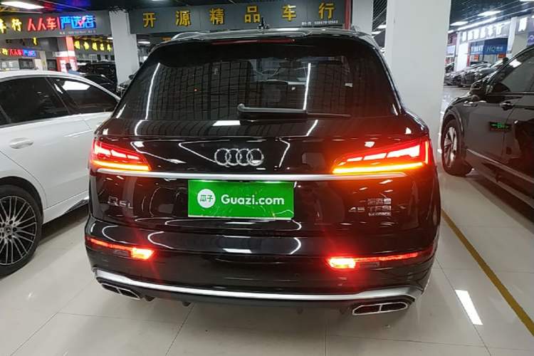 Audi Q5L 2022 — 5