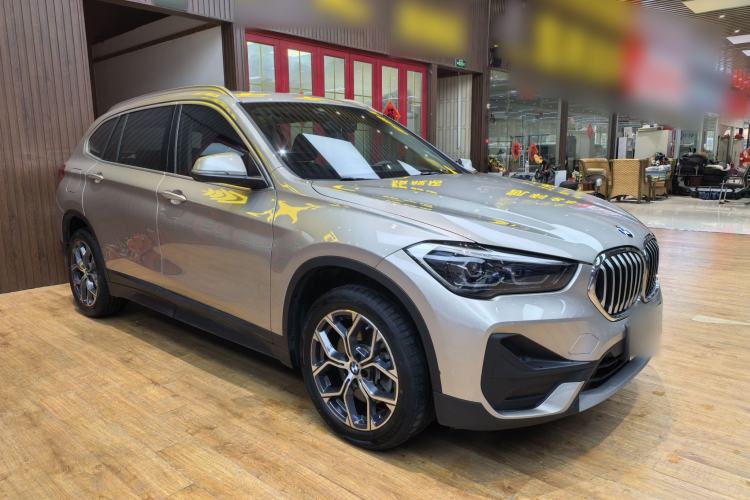 BMW X1 2021 — фото 4