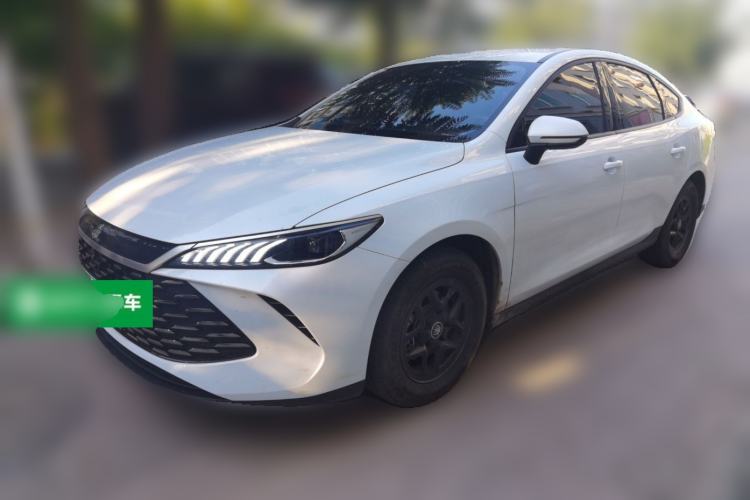 BYD Qin PLUS 2025 — фото 1