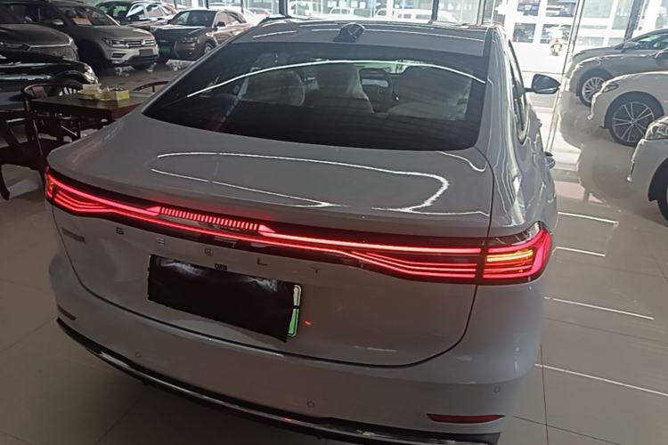 Geely Galaxy A7 2025 — фото 5