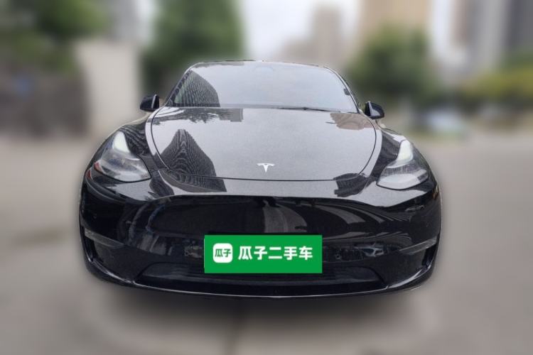 Tesla Model Y 2021 — 2