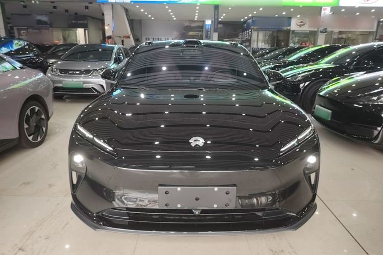 NIO ET5 2024 — 2