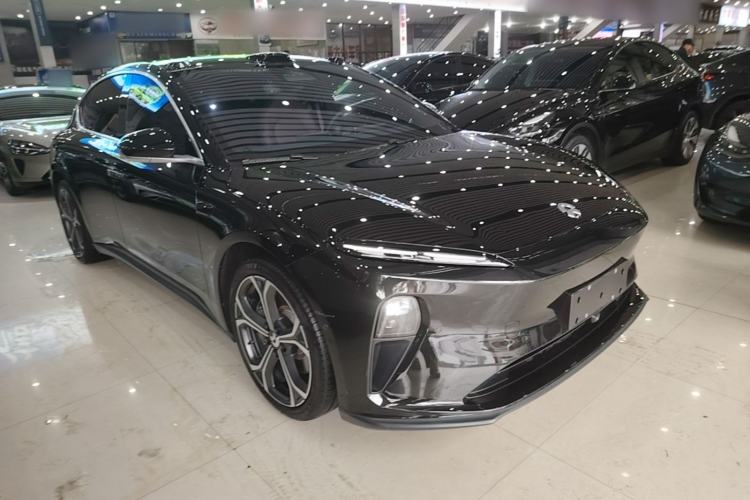 NIO ET5 2024 — 3