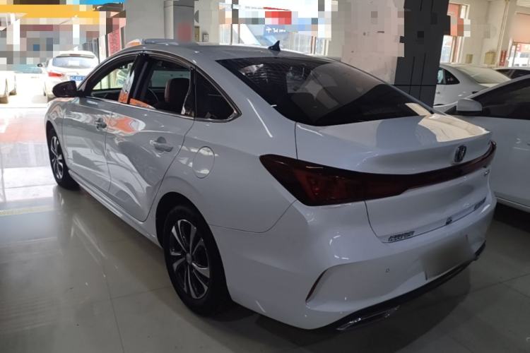 ChangAn Eado 2022 — 4