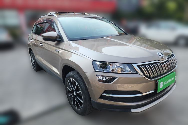 Skoda Karoq 2021 — 3