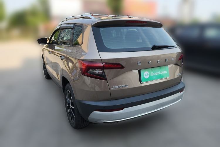Skoda Karoq 2021 — 4