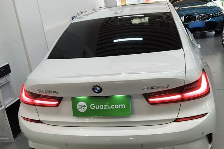 BMW 325Li 2022 — 5