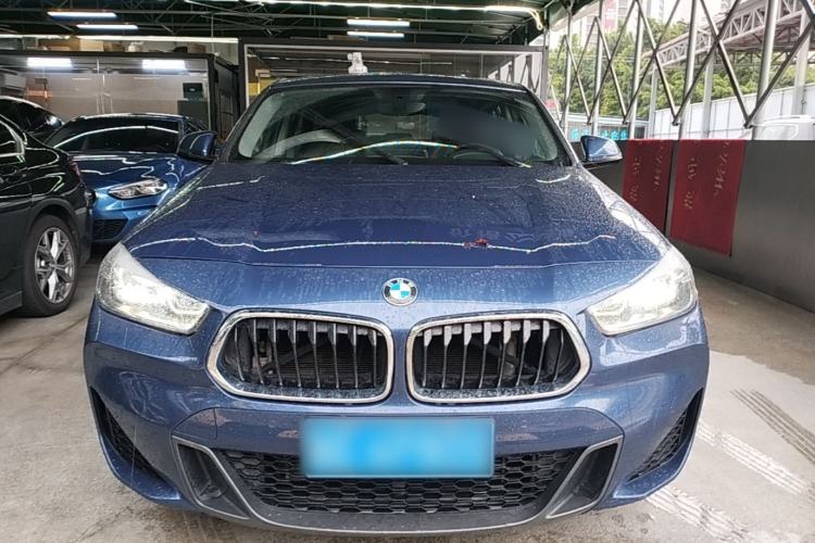 BMW X2 2022 — фото 2