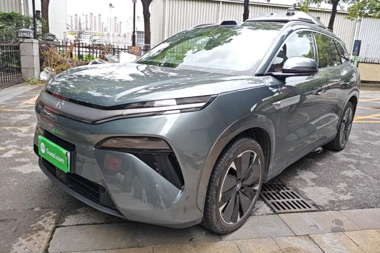 BYD Tang L 2025 — фото 1