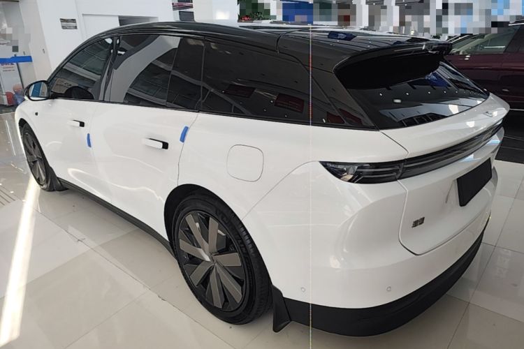 Li Auto i6 2025 — 4