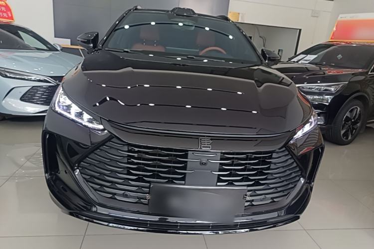 BYD Tang 2025 — 2